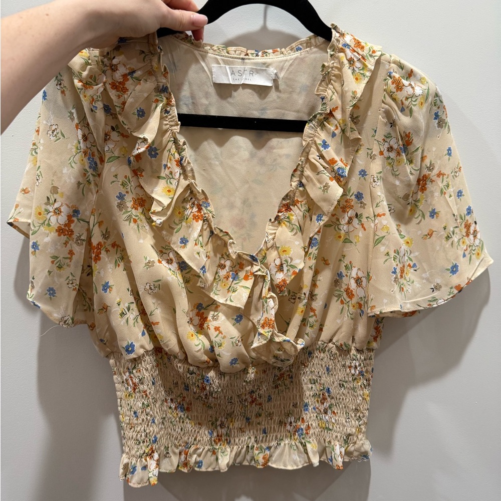 Astr Floral Ruffle Top - Cream
